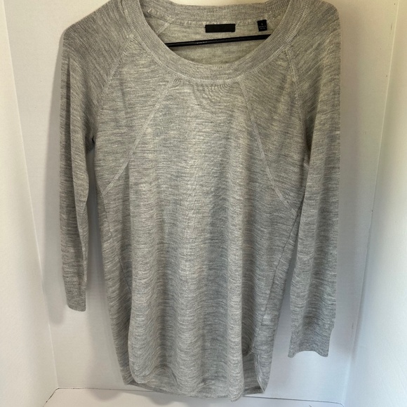 ATM cute, simple, plain, minimal, gray cashmere sweater size small - Picture 1 of 5